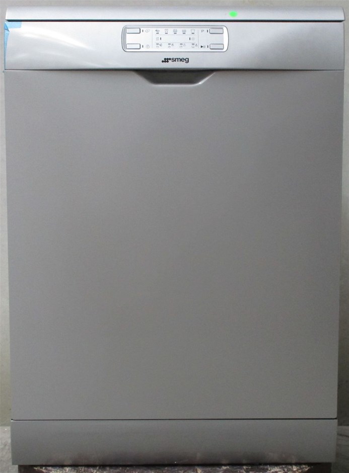 Smeg 60cm Freestanding/Builtin Dishwasher Model DWA214S Auction