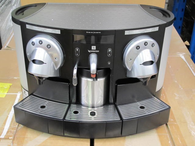 NESPRESSO GEMINI CS220 PRO COFFEE MACHINE Auction (0003-610557) | Grays ...