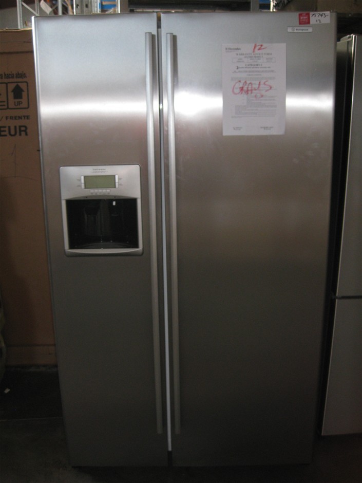 Westinghouse Side By Side Fridge With Ice & Water Auction 