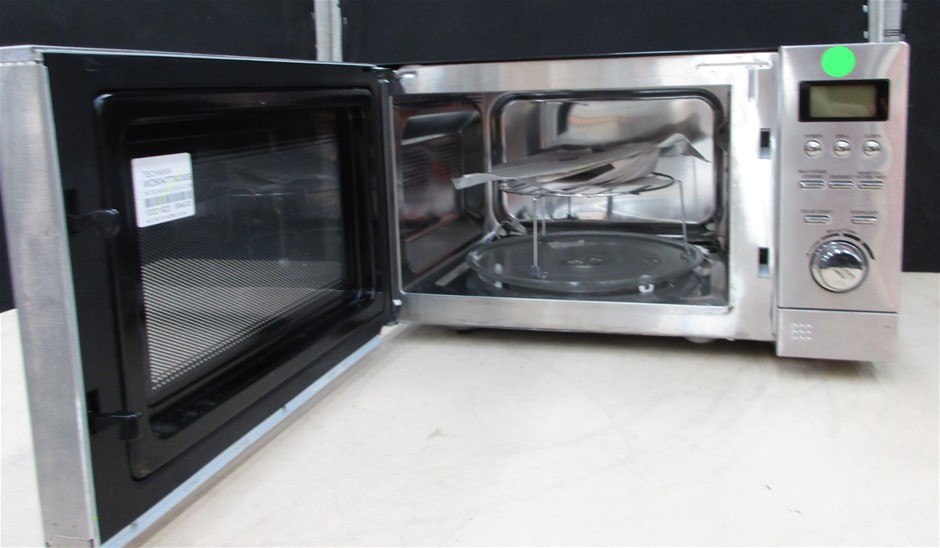 Technika Microwave Oven with Grill - Model WD904 Auction (0216-3800587 ...