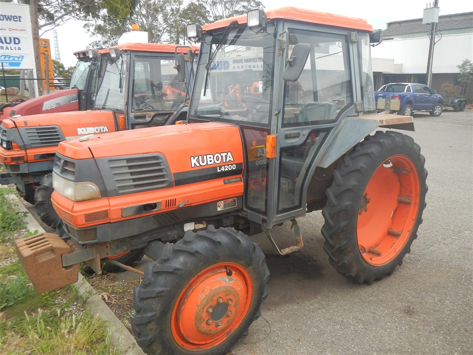 Kubota L4200 Tractor (Gepps Cross, SA) Auction (00078004051) Grays Australia