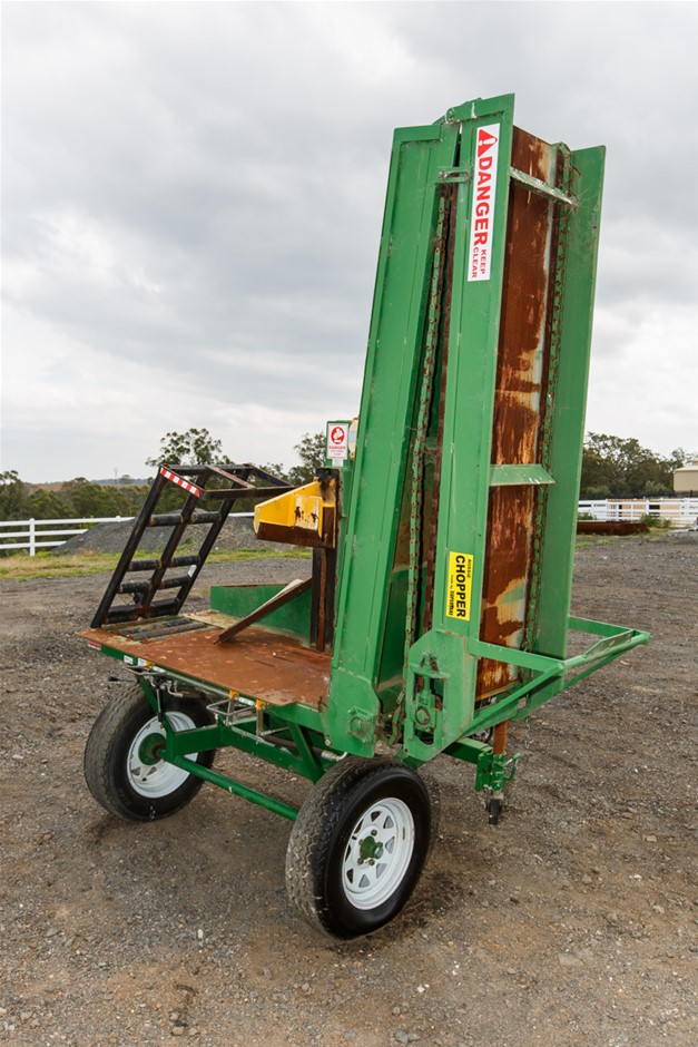 Powered log splitter, Aussie Chopper/Super Axe Auction (00115022265