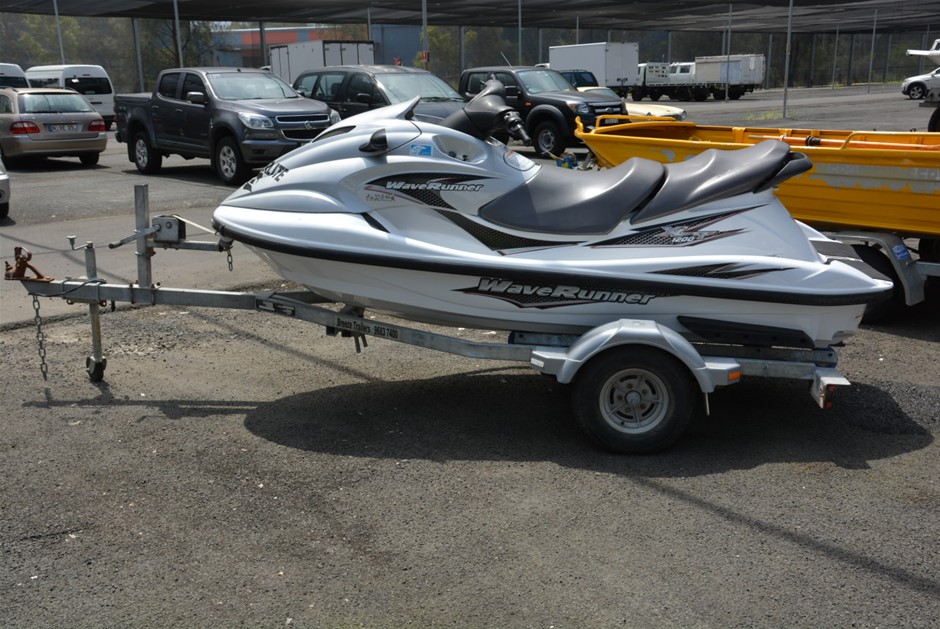 2001 Yamaha Wave Runner Jet Ski XLT1200 Auction (00015022641) Grays