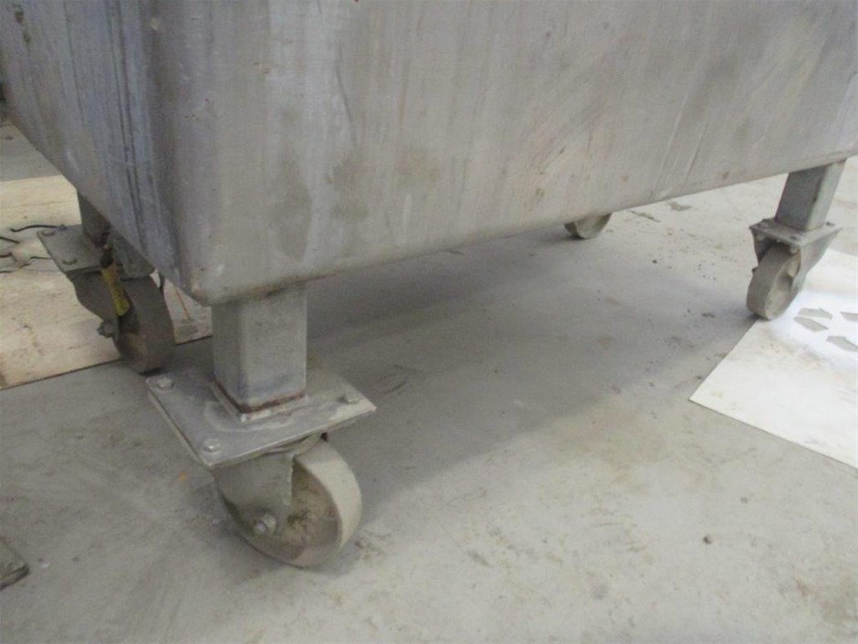 Industrial Stainless Steel Tub On Wheels Auction (00307016750