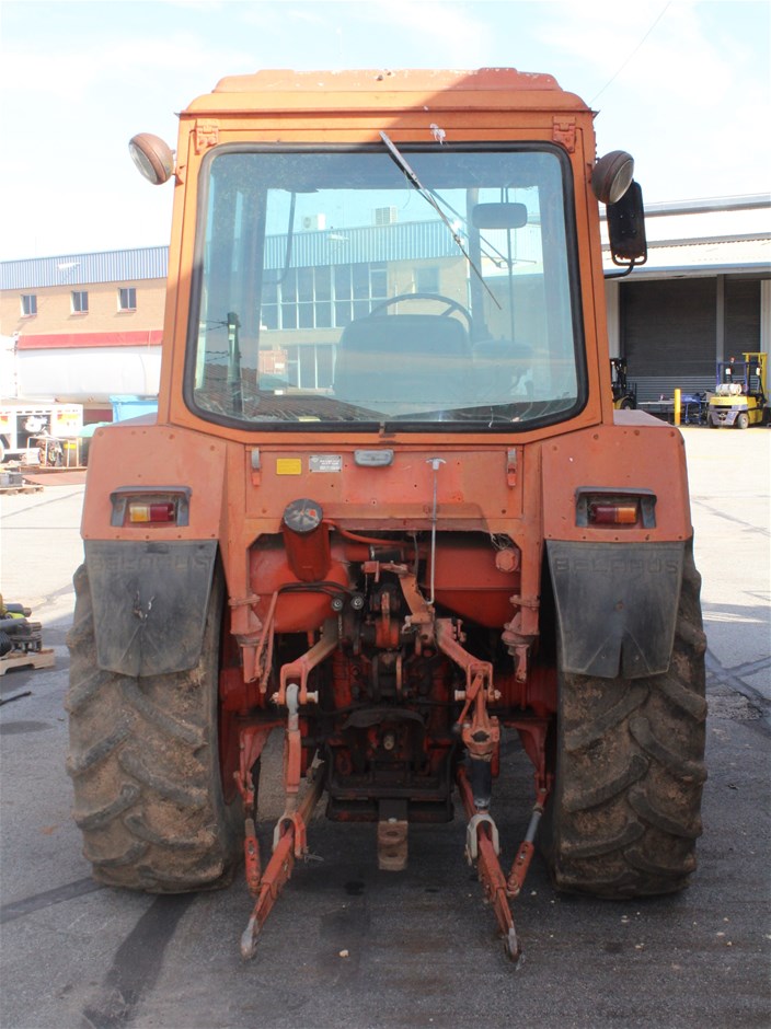 Belarus 572 4x4 Loader (FWA) Tractor with Front End Loader Auction ...