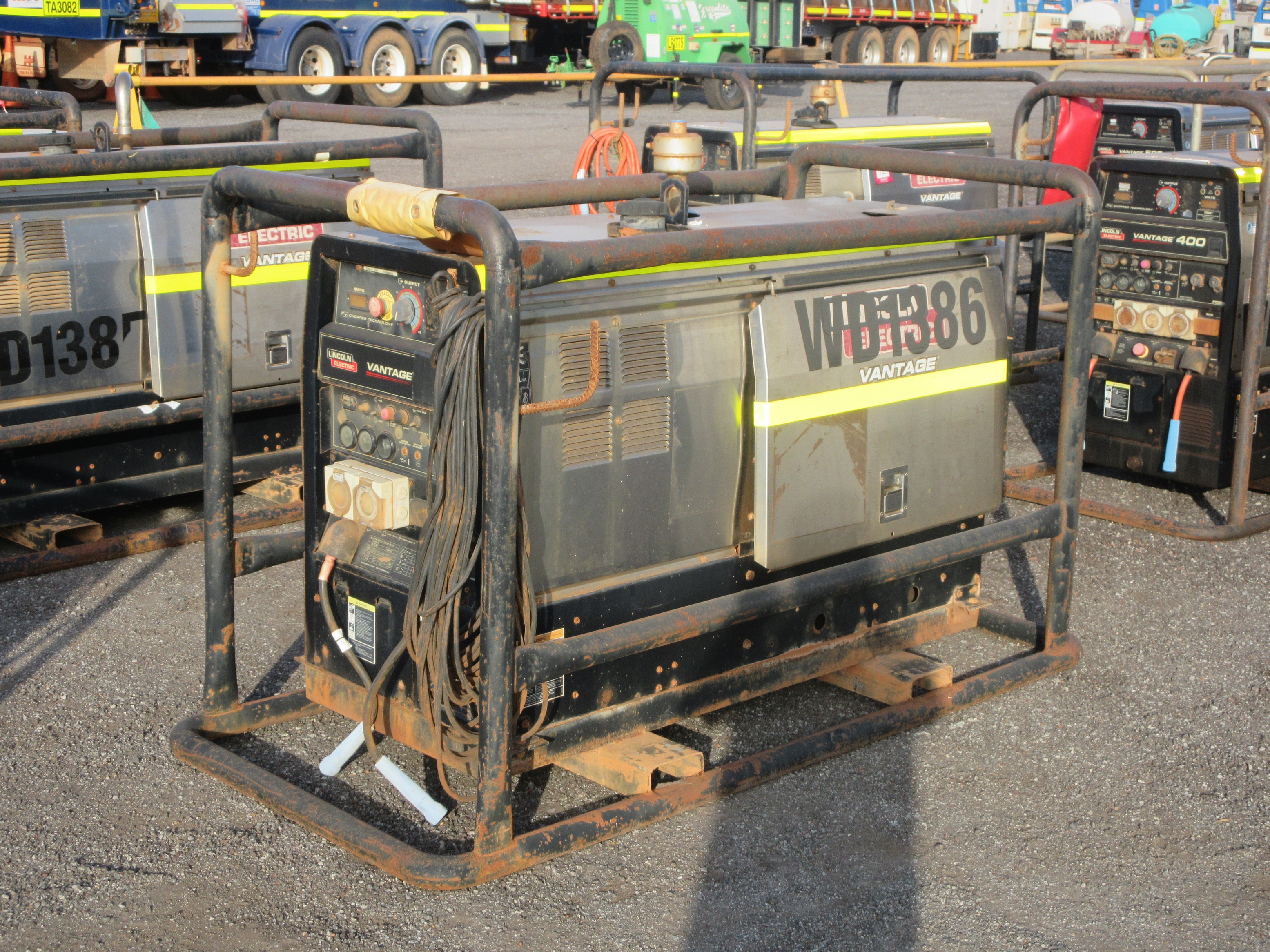 Lincoln Electric Vantage 400 Welder Generator Auction (00279006045
