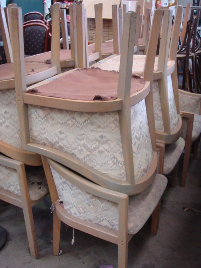 Bundle of 33 x various used Cafe/Restaurant Chairs. (5449358) Auction