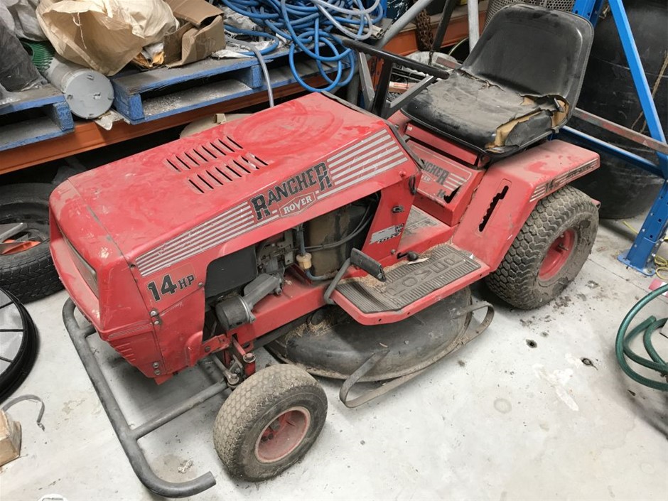 Ride on lawn mower, Rover Rancher, Model 26177 Auction (00885027323