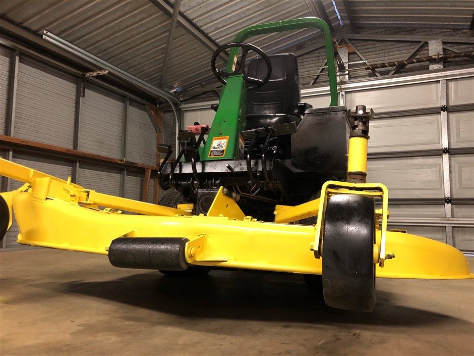 John Deere F1145 front deck mower Auction (00245033860) Grays Australia