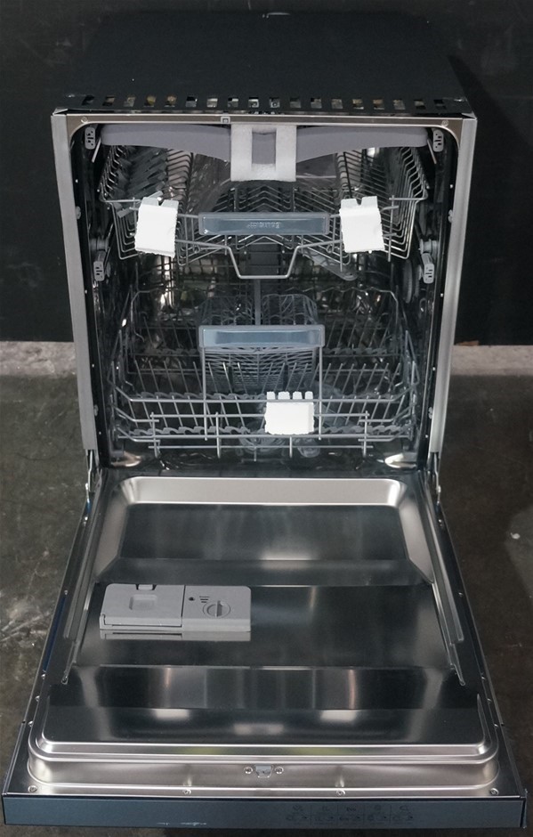 Smeg 60cm Semi Integrated Dishwasher (DWAI6315XT) Auction | GraysOnline ...