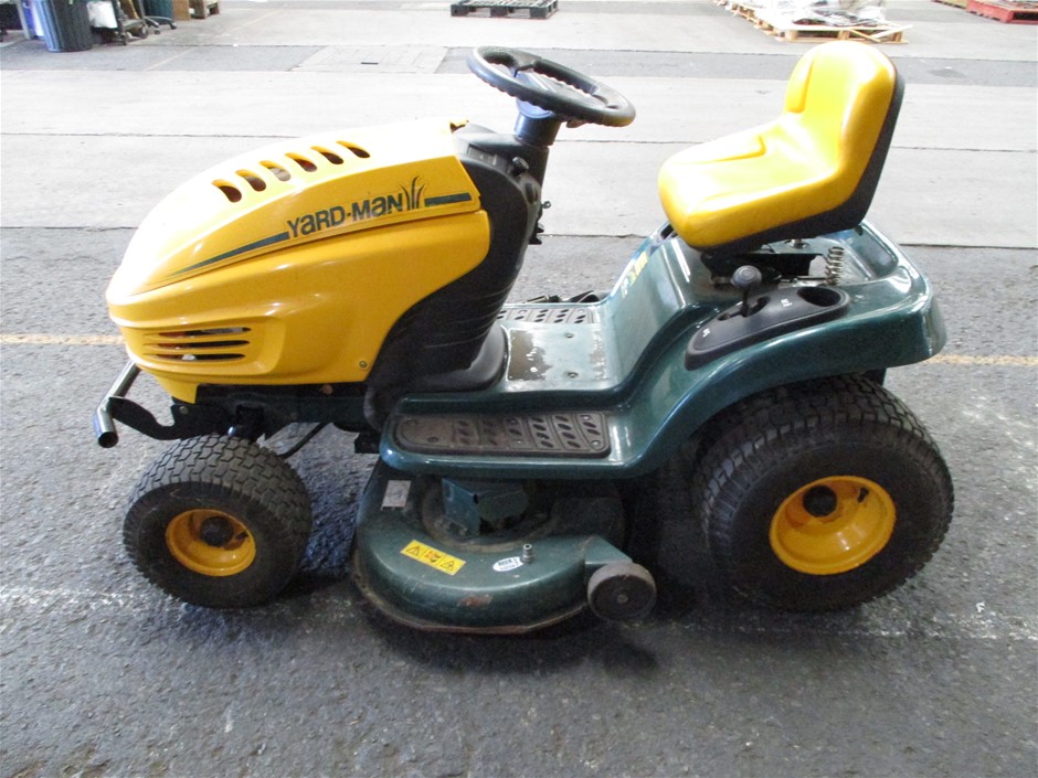 MTD Yardman 42" Ride On Mower Auction (00017021700) Grays Australia