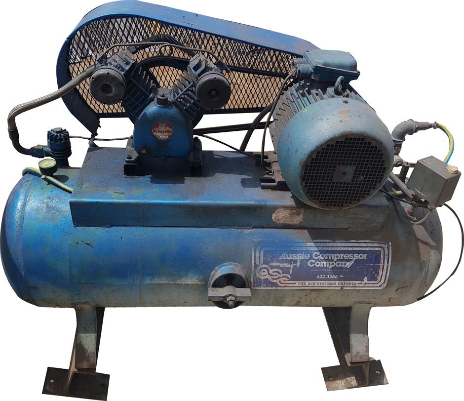 SWAN LARGE AIR COMPRESSOR MODEL SVU202 MFG NO 9419843 140 PSI LARGE UN