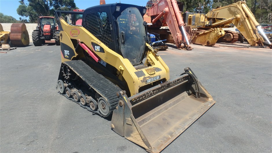 2010 Caterpillar 287C Rubber Tracked Skid Steer with Bucket Auction