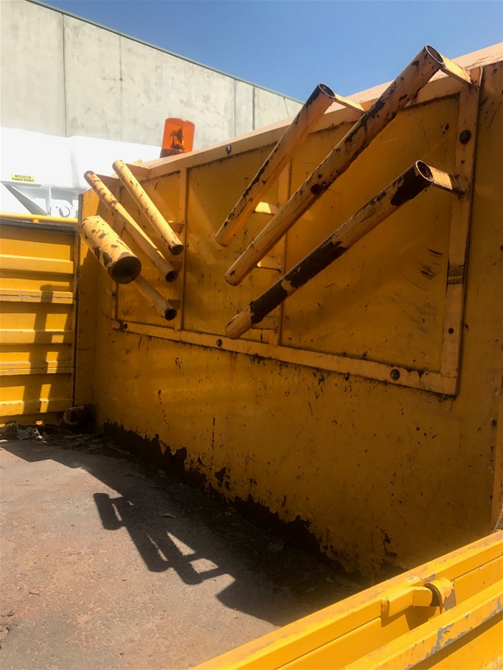 Tipper truck tray Auction (00495036540) Grays Australia