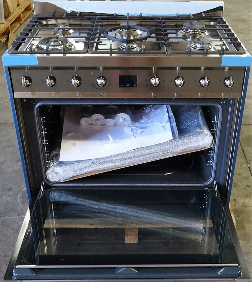 Smeg CS9GMXA 90cm Freestanding Cooker Auction Australia
