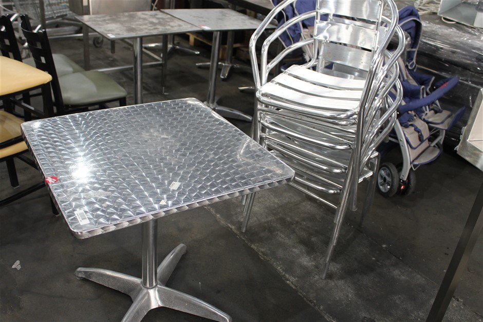 Outdoor Cafe Table and Chairs Setting Auction (0058-5037818) | Grays