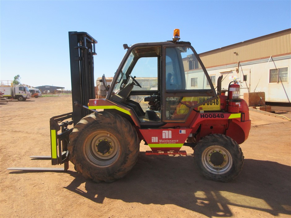 Manitou M304 Forklift Auction (00749012032) Grays Australia
