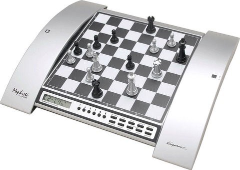Mephisto Electronic Chess Explorer