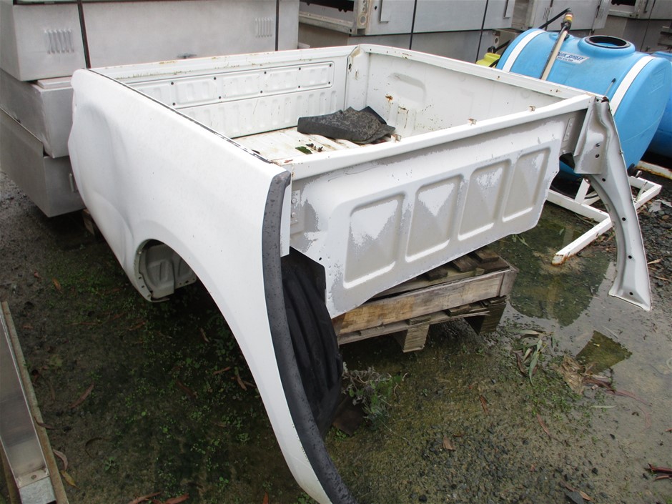 1x Mitsubishi Triton Ute Tub Auction (01493015993) Grays Australia
