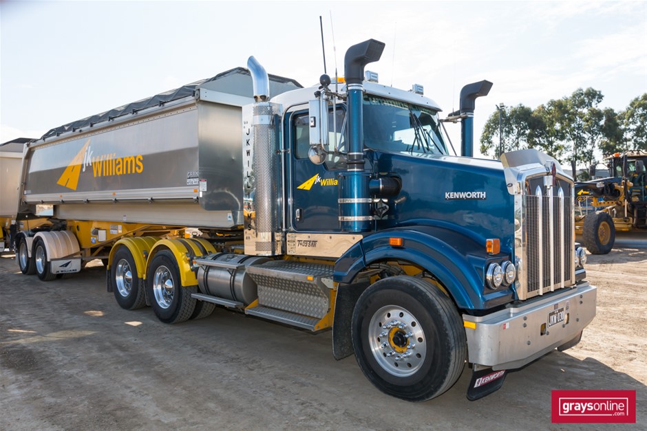 Prime Mover & B Double Tipper Trailer Combination Auction (00305038726) Grays Australia