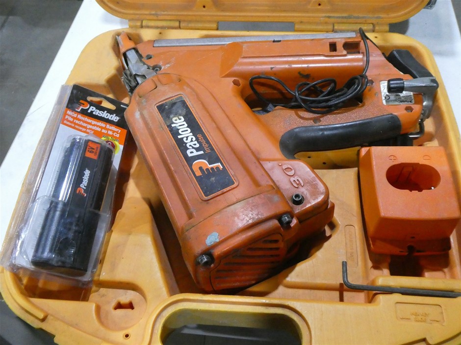 Paslode IMCT Cordless Framing Nailer with Battery with Charger Auction