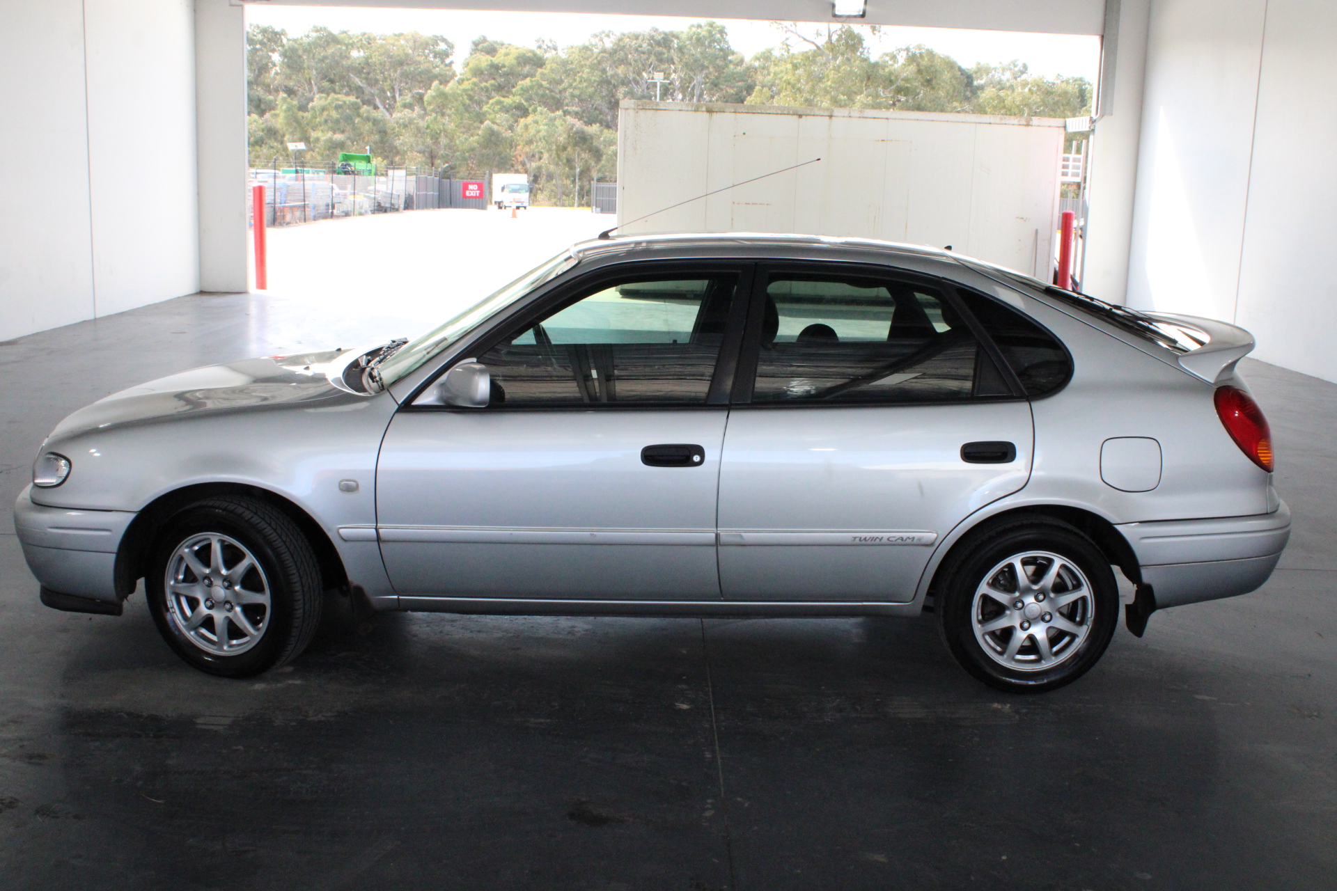 2000 Toyota Corolla Levin Seca AE112R Automatic Hatchback Auction (0001
