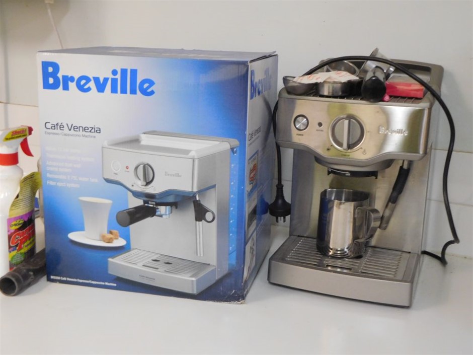 1 x Breville Café Venezia Expression/Cappuccino Machine Auction (0613