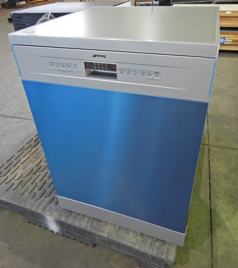 smeg-60cm-freestanding-dishwasher-model-dwa6314x-auction-0011