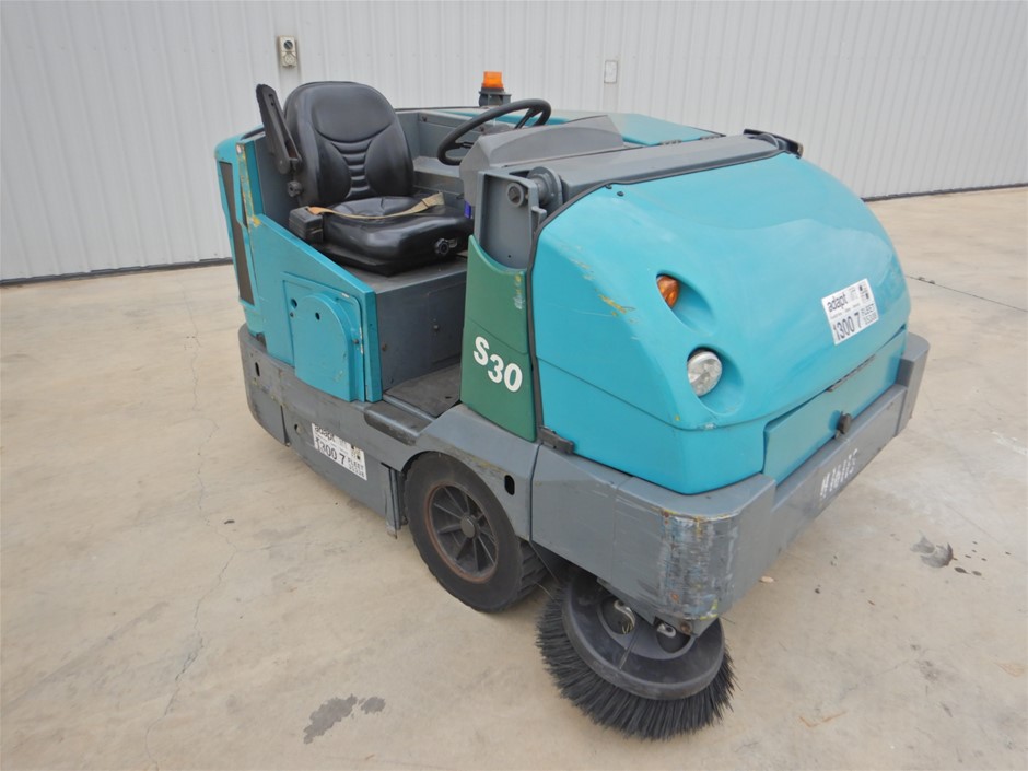 2008 Tennant S30 Ride On Floor Sweeper (LPG) (Pooraka, SA) Auction