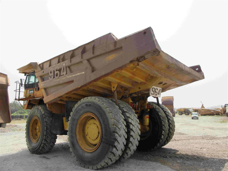 2003 Caterpillar 777D Rigid Dump Truck (DT964) Auction (0020-9014386 ...