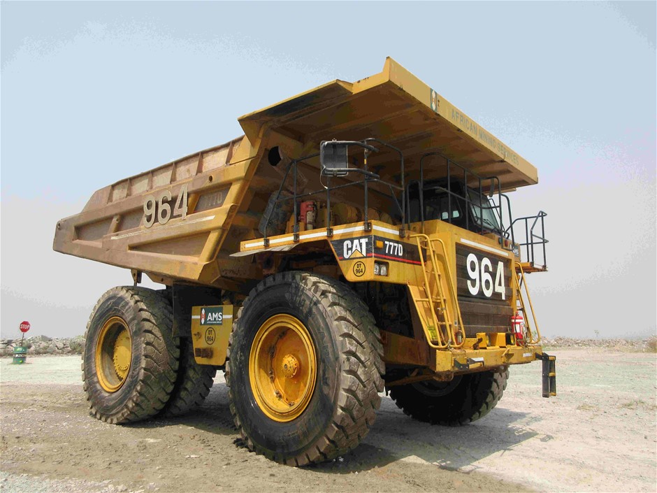 2003 Caterpillar 777D Rigid Dump Truck (DT964) Auction (0020-9014386 ...