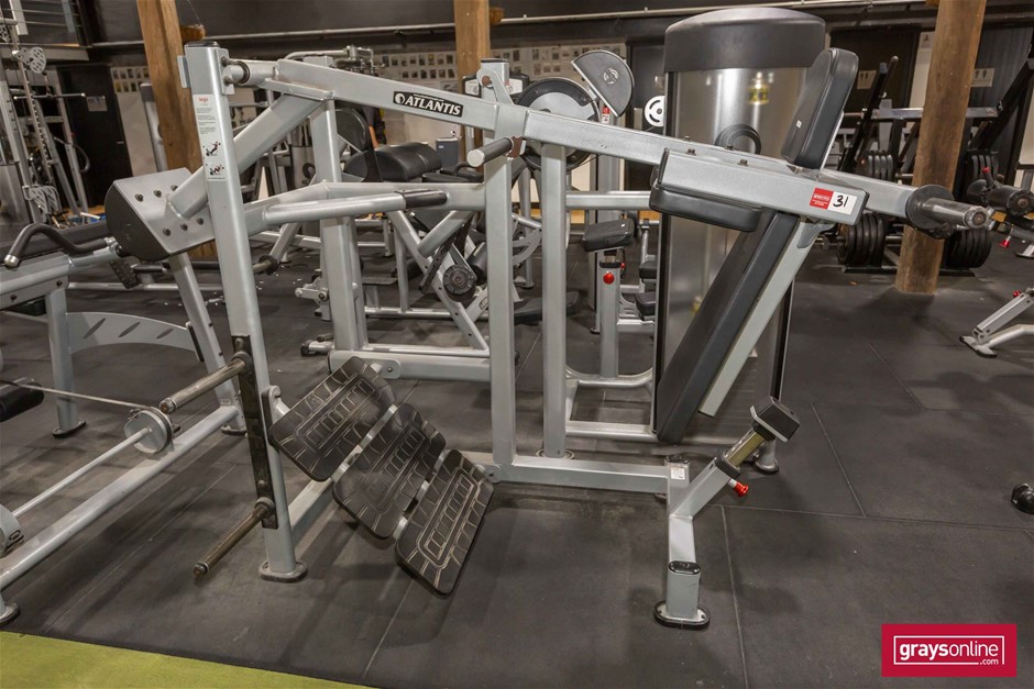Atlantis C212 Pendulum Squat Machine Auction (00315040402) Grays