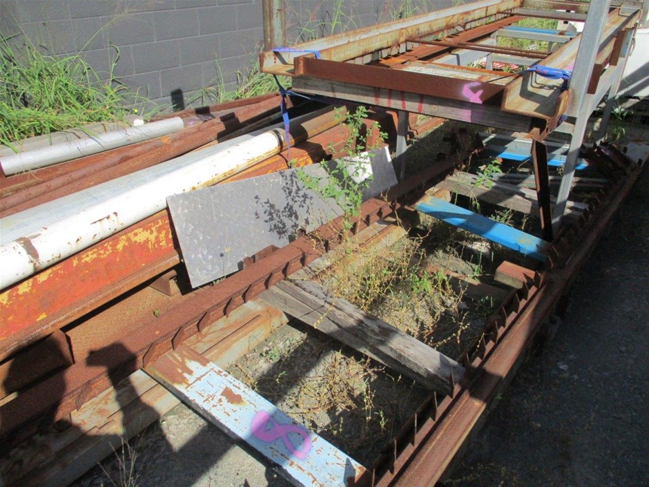 Stair Handrail & Table Jigs Auction (00087026227) Grays Australia