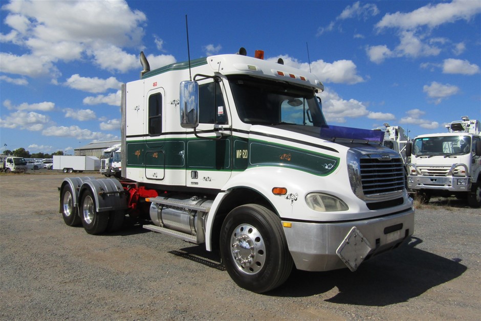 2005 Freightliner Columbia 6 x 4 C12 CAT Turbo Diesel Prime Mover ...