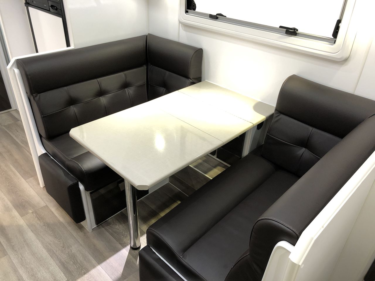 8mm Gorgeous Rose Quartz Gemstones Crystal Beaded Bracelet