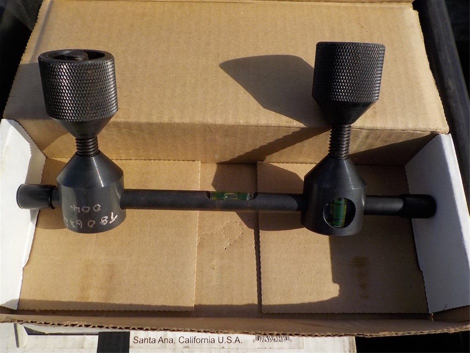 Light Green Flower Jade Gemstones & Swarovski® Crystal Earrings