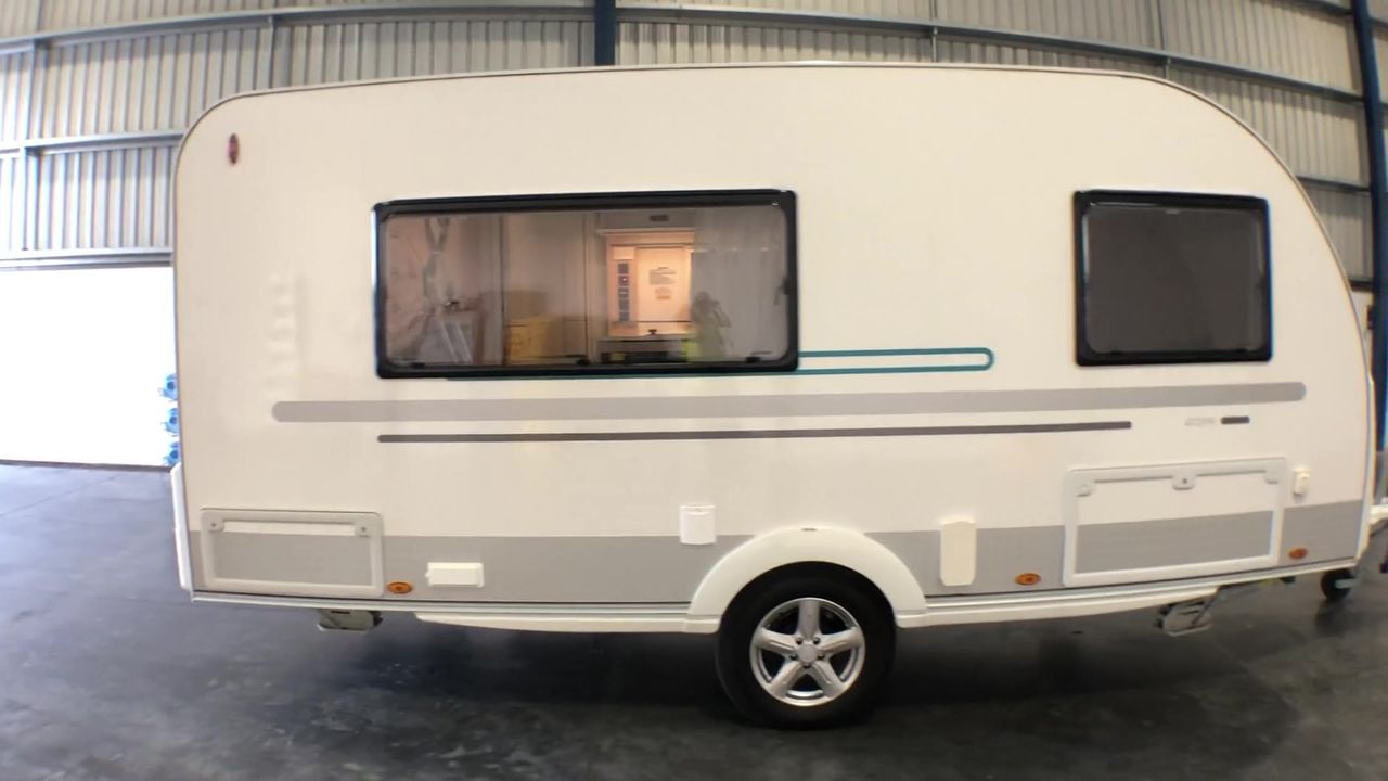 8mm Grade A Moonstone Gemstones Beaded Bracelet