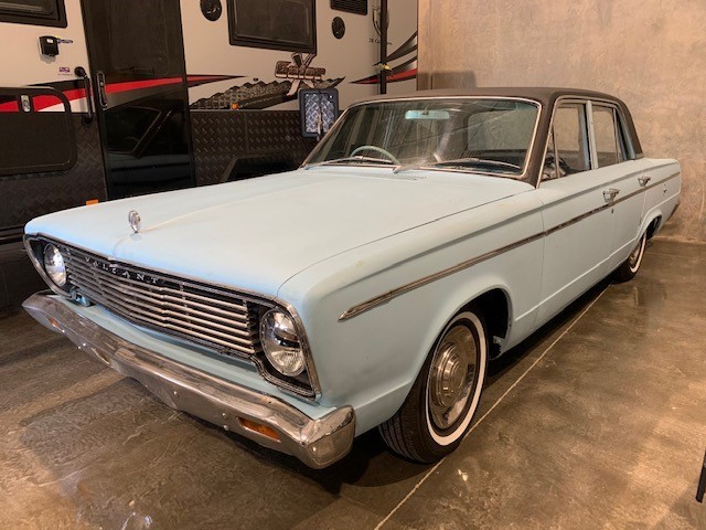 Elegant 18K Yellow Gold plated Simulated Diamond Necklace