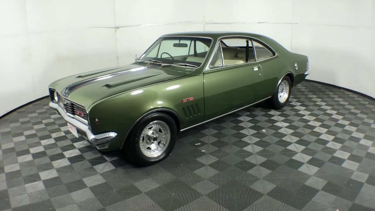 White 4-5mm Potato Shape Pearl with Real 18k Gold Plated Bracelet