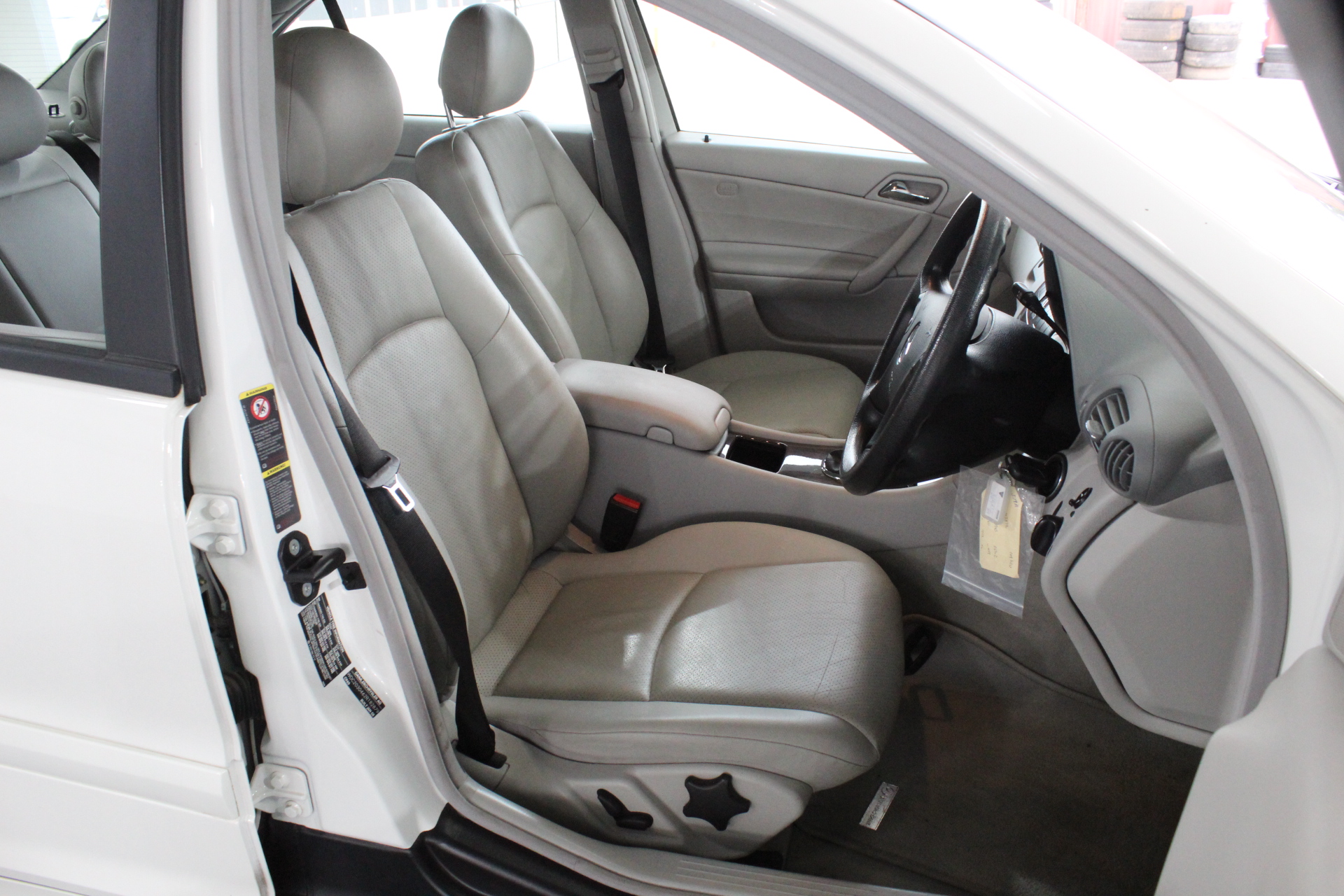 18k Gold Filled, White Face Iced Out Diamond Quartz Wrist Watch