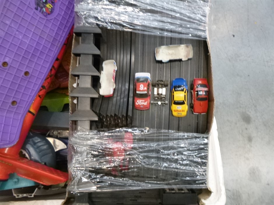 RIP CURL Men's Mirage 3-2-One Ultimate 19" Boardshorts, Size 38, Navy / Ora