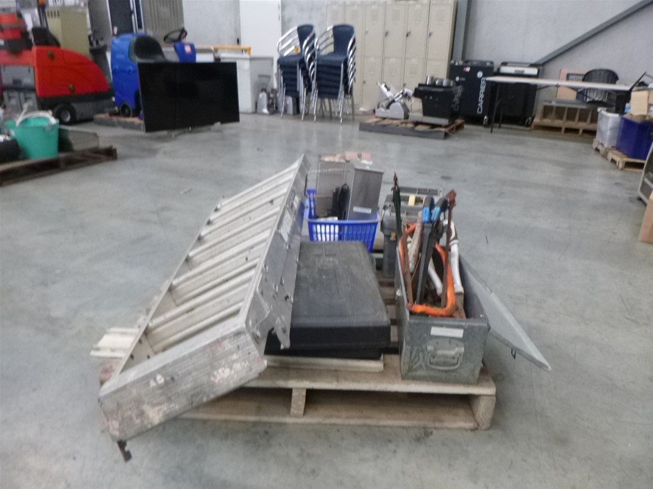 RIP CURL Women's Premium Surf D-DD Full Coverage One Piece Swimsuit, Size S