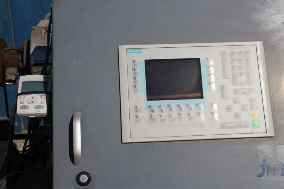 Karcher KM 70/20C Walk Behind Floor Sweeper