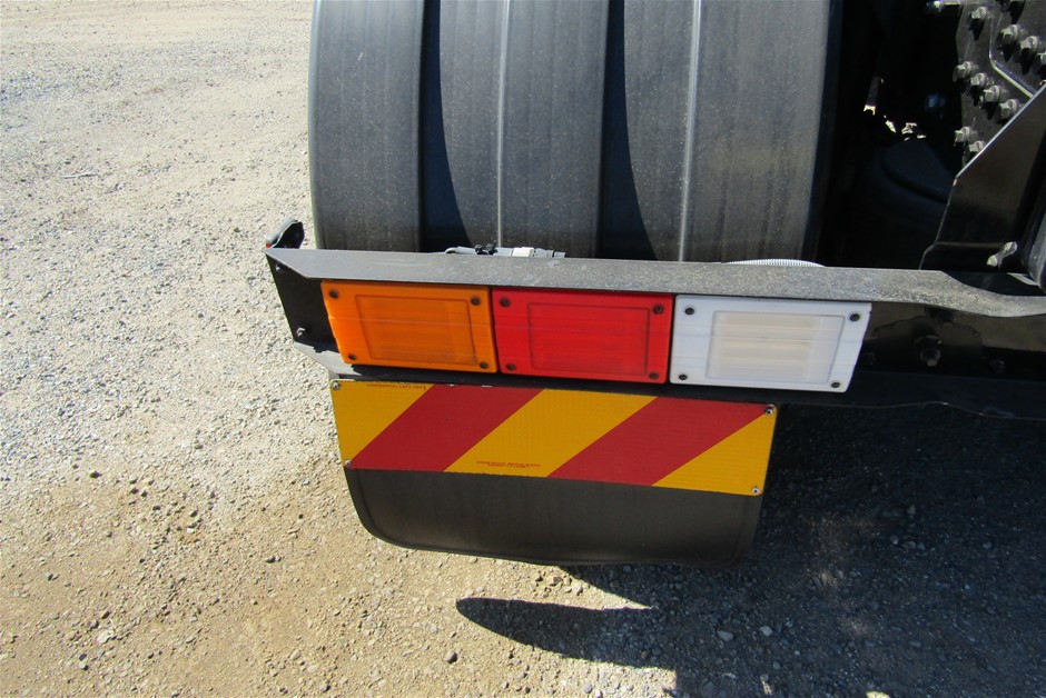 2 Tier Serving Trolley