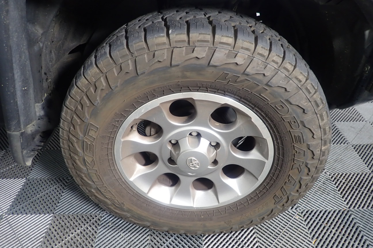 Mix Shape 7-8mm White & Pink Pearls Platinum Plated Necklace.