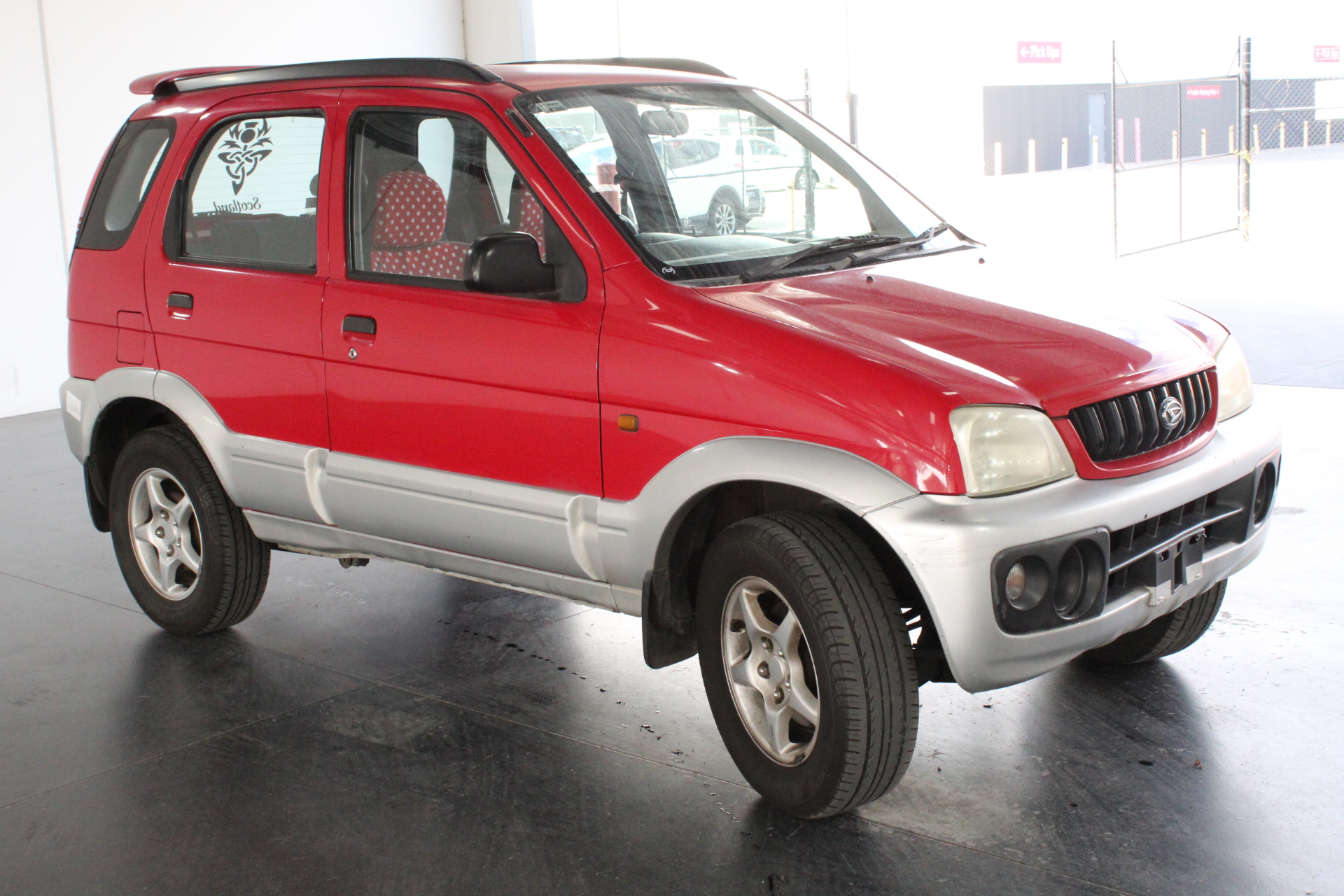 $2 Australia 2025 WWII 80th Anniversary UNC