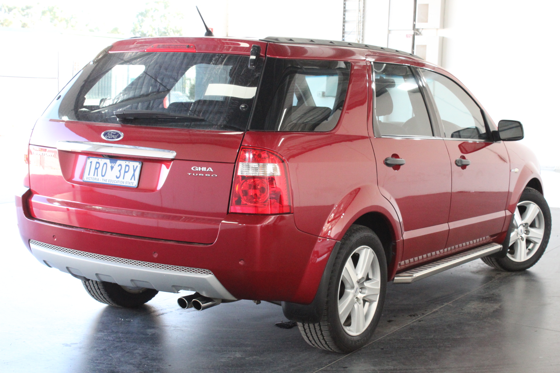 Epson EB-695Wi LCD Projector