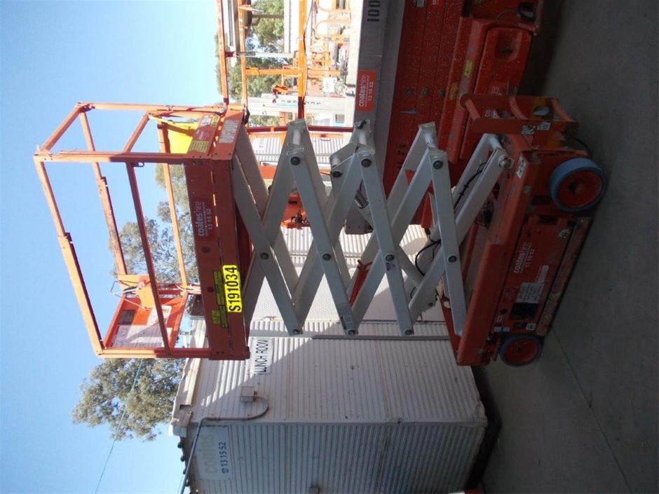 <p>2009 Maxitrans Tri-Axle Curtainsider Lead Trailer – Inspected WOVR</p>