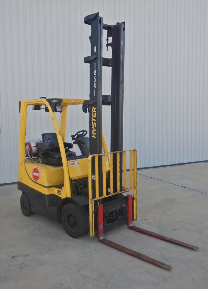 Sweet Caroline Pinot Noir (6x 750mL).