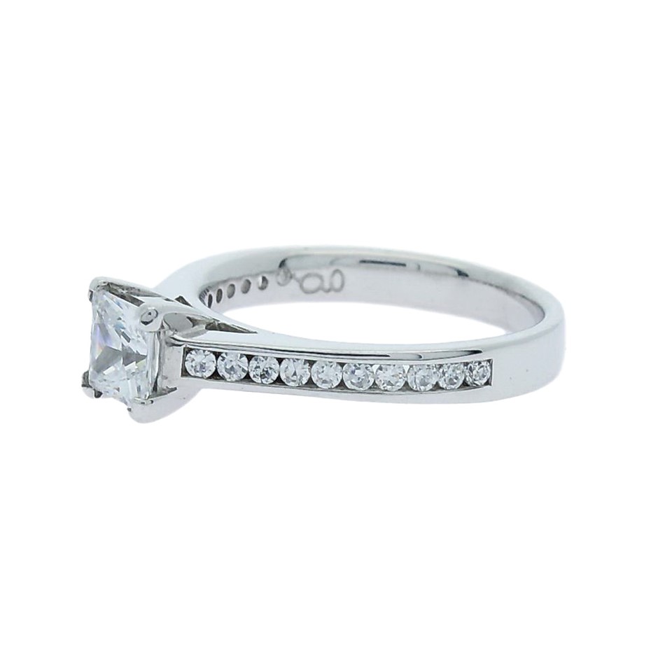 10.80ct Oval Synthetic Emerald Gemstone